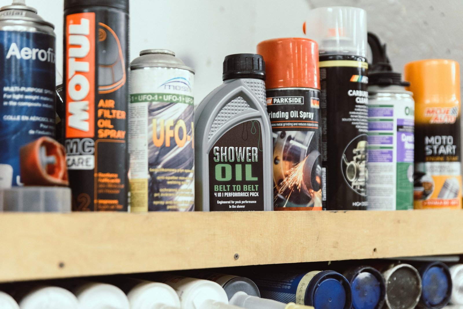 dsc 4838 Automotive maintenance spray cans.