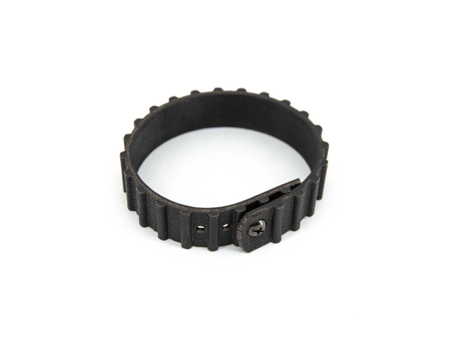 Belt tensioner with bearing